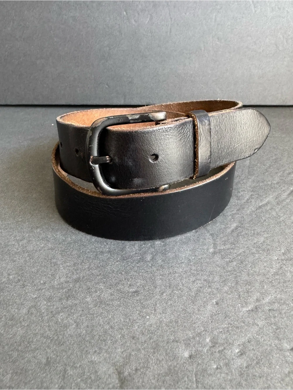 American Eagle‎ Distressed Black Leather Belt Well Worn Unisex Mens 34